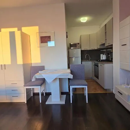 Ljubica For 2 Persons 150m From The Porec