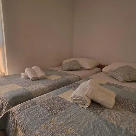 Ljubica For 2 Persons 150m From The Apartment
